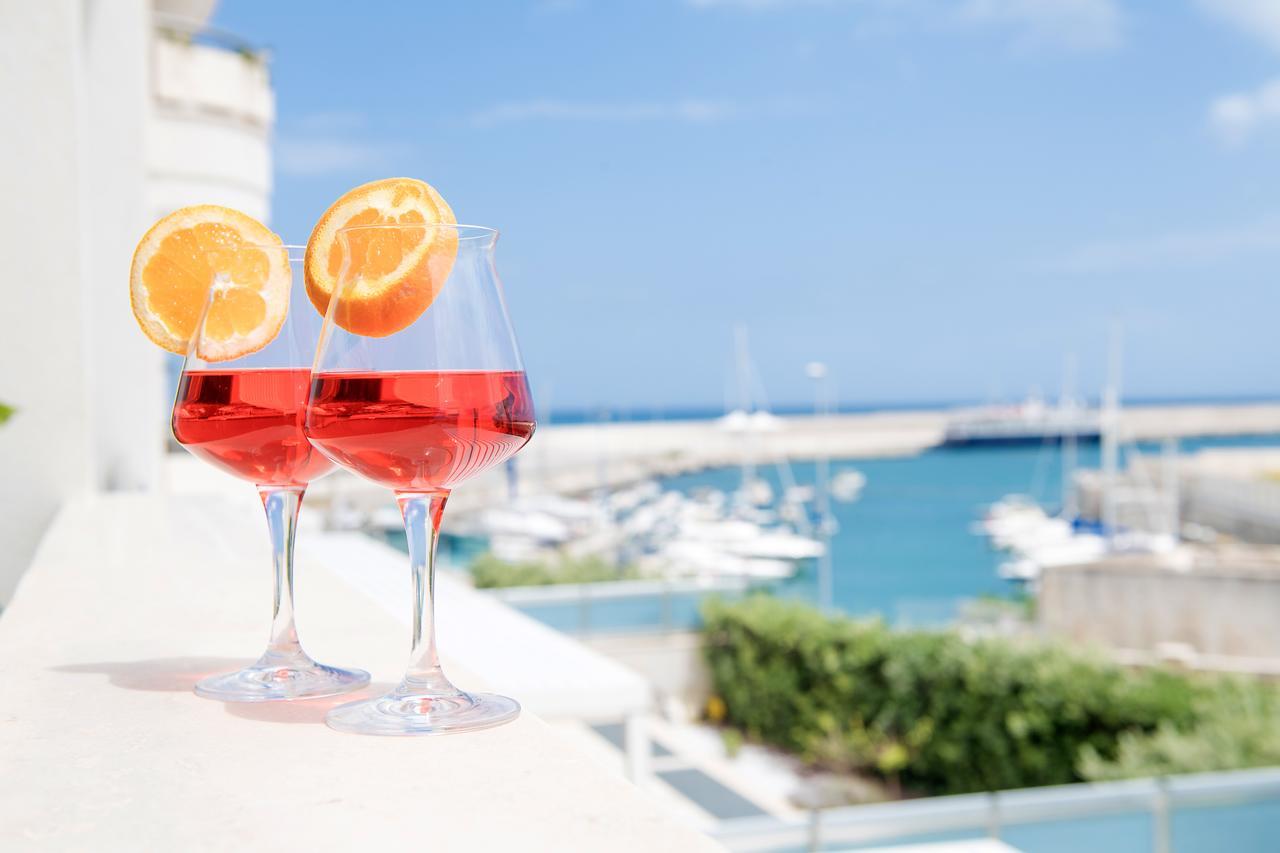 Chicco Di Caffe' Bed & Breakfast Monopoli Bagian luar foto