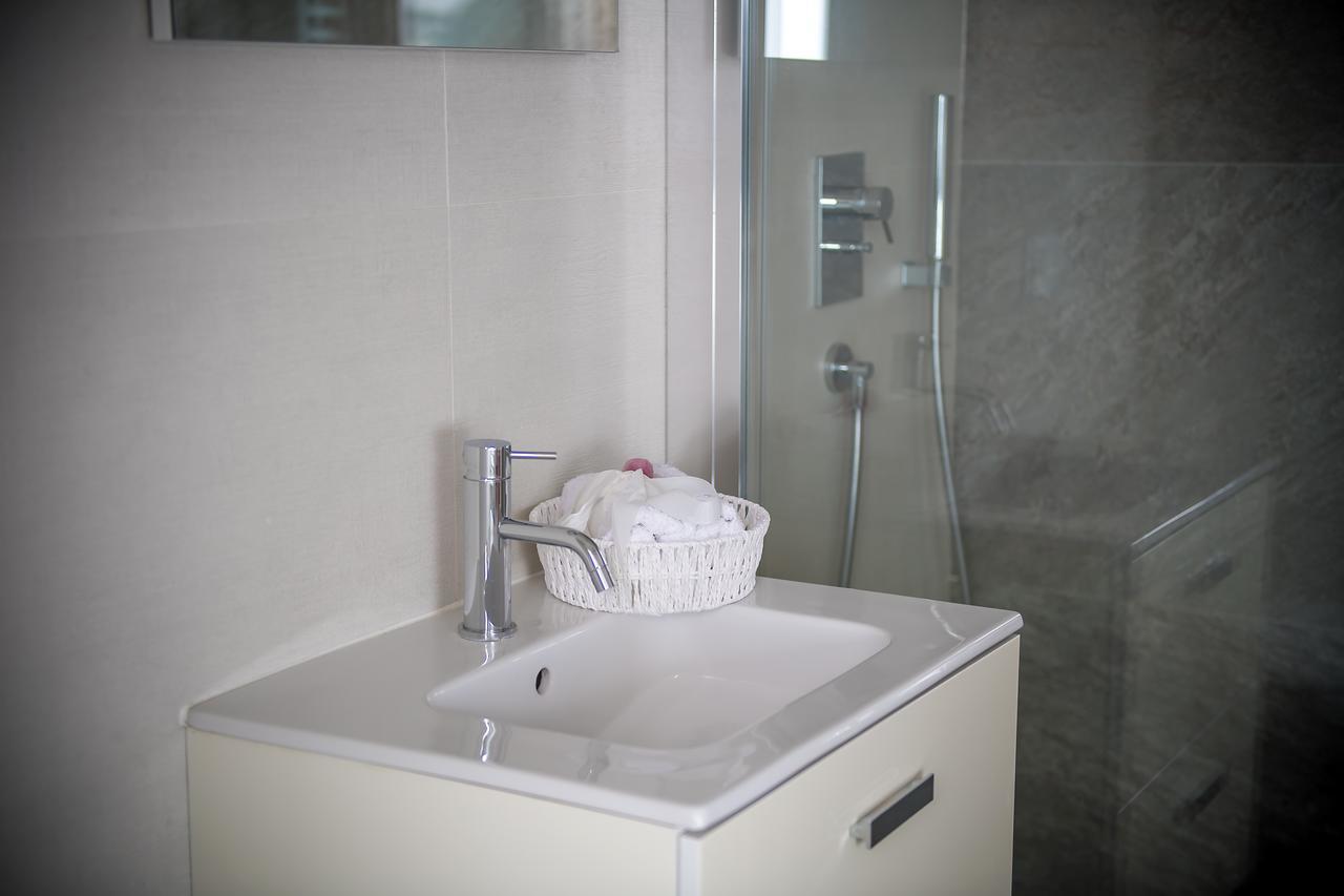 Chicco Di Caffe' Bed & Breakfast Monopoli Bagian luar foto
