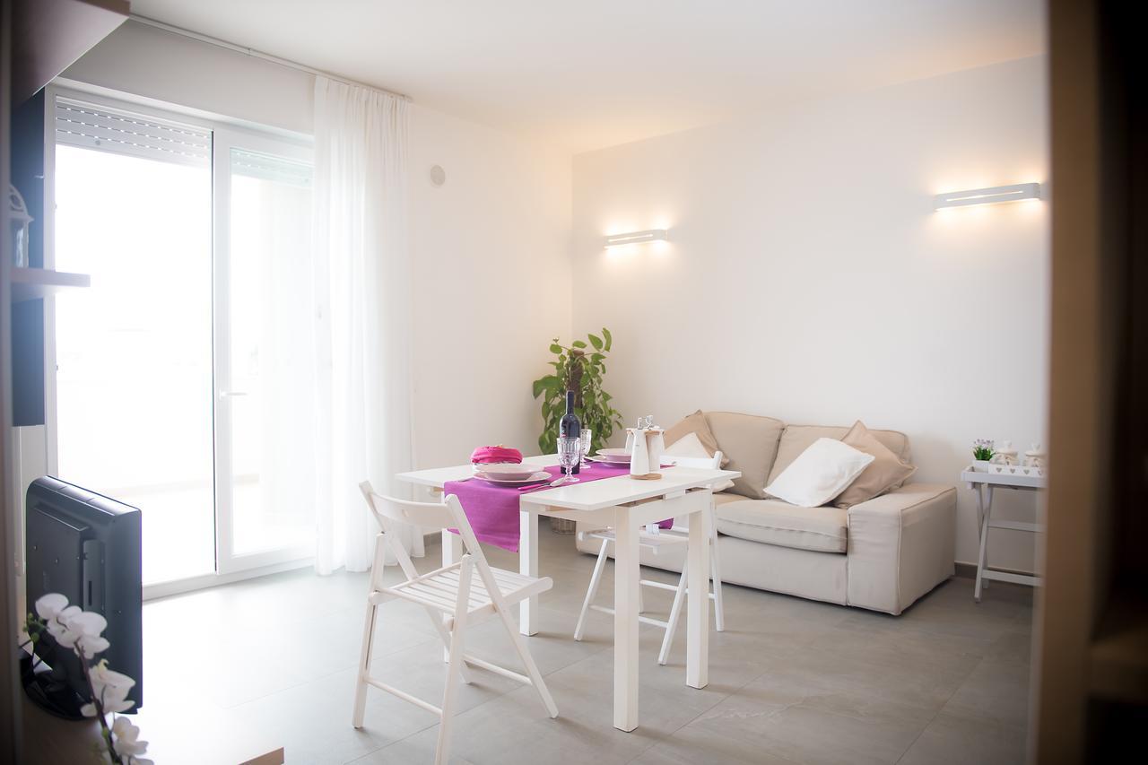Chicco Di Caffe' Bed & Breakfast Monopoli Bagian luar foto